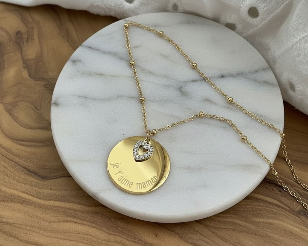 Collier gravure